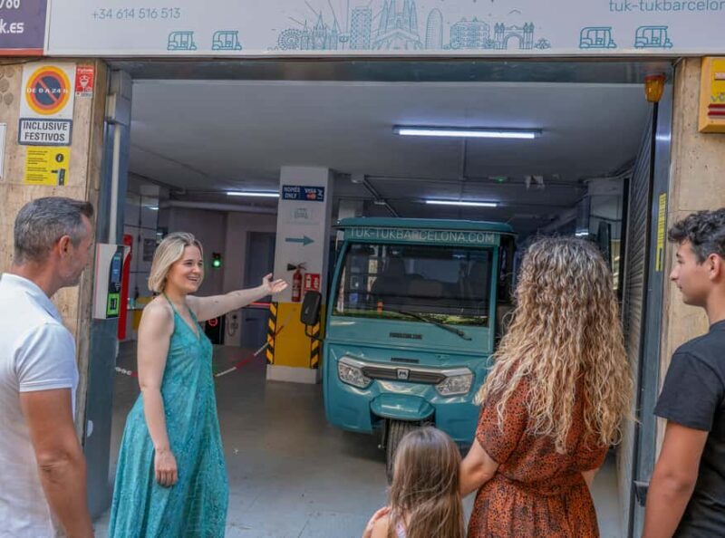 Barcelona: City Highlights Private Tuk-Tuk Tour - Good To Know