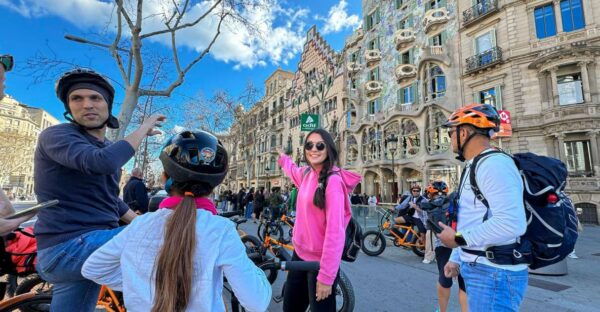 Barcelona: City Highlights Tour by E-Bike - Frequently Asked Questions