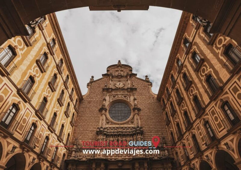Barcelona: City Highlights Tour Private 4 Hours - Good To Know