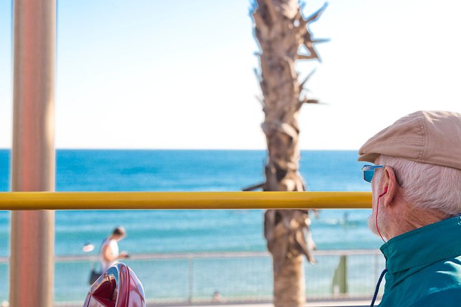 Barcelona City Tour Hop-On Hop-Off With Optional Catamaran - Reasons to Choose This Tour