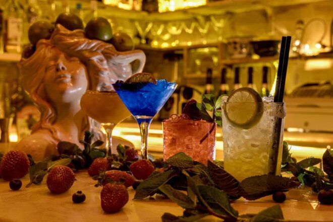 Barcelona: Cocktail Making Class With Tapas - Participant Information