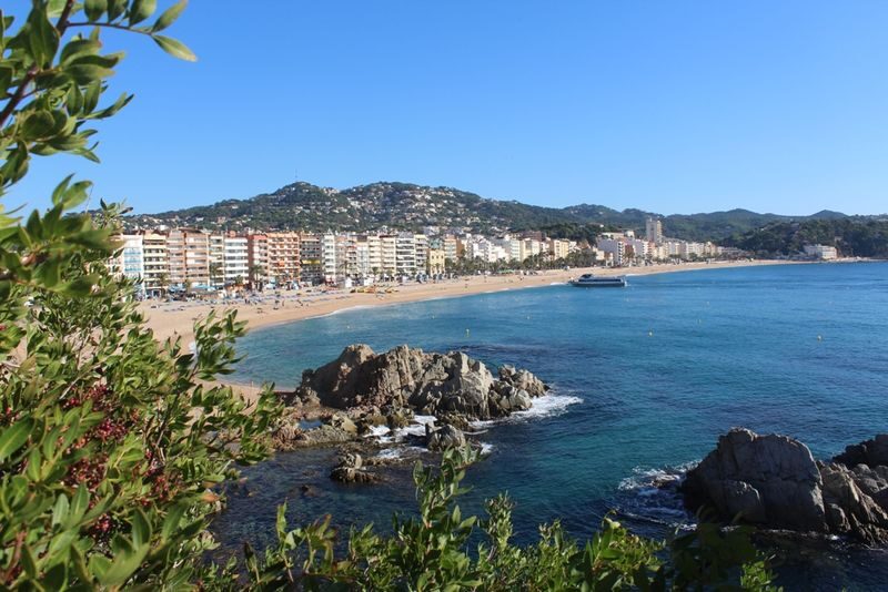 Barcelona Costa Brava Full-Day Villages Tour - A full day for seeing the coast beyond Barcelona