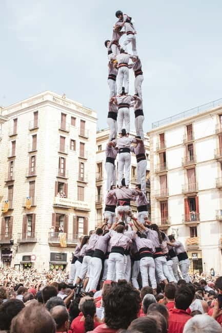 Barcelona: Craft Beer Tasting & Castellers Experience - Barcelona: Craft Beer Tasting & Castellers Experience