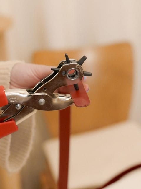 Barcelona: Craft Your Own Leather Bag, Hands-On Workshop - Participant Requirements
