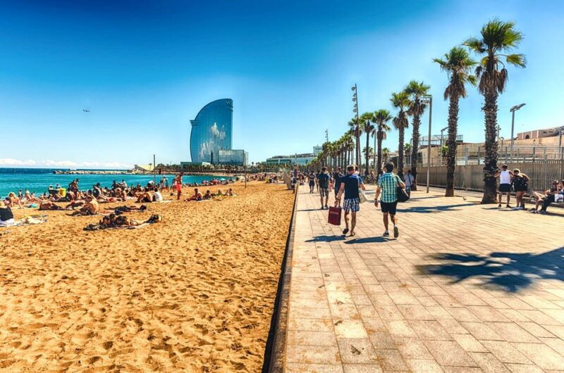 Barcelona: Customizable Guided Bike or Walking Tour - Walking Tour Itinerary