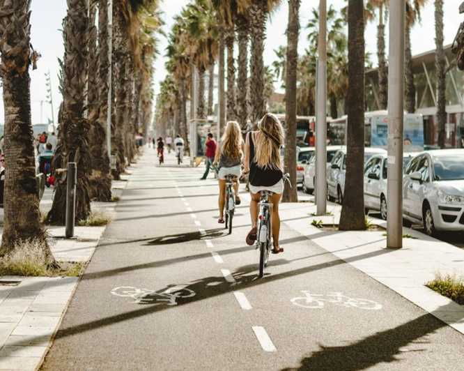 Barcelona: Customized Bike Tour of Cultural Highlights - Itinerary Highlights
