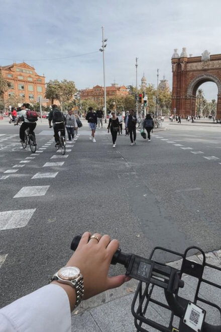 Barcelona: Customized Bike Tour of Cultural Highlights - Explore Iconic Landmarks