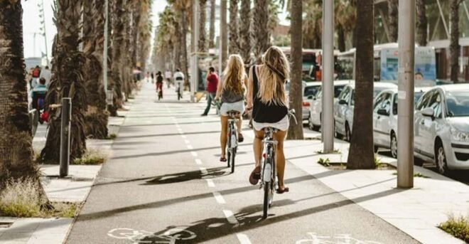 Barcelona: Customized Bike Tour of Cultural Highlights - Immerse in Culture