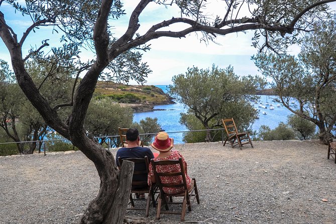 Barcelona: Dalí Small Group Tour - Museum, Dali House, Cadaques - Common Questions