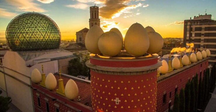 Barcelona: Day Trip to the Dalí Theatre-Museum in Figueres - Booking Details for the Day Trip