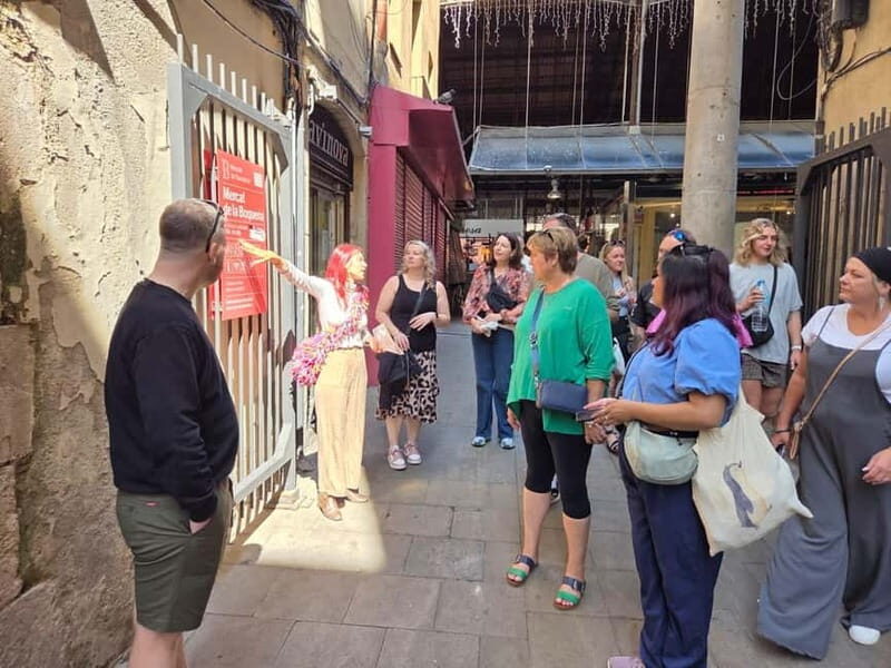 Barcelona: Delicious Food Tour and City Center Sightseeing - Who Will Love This Tour?