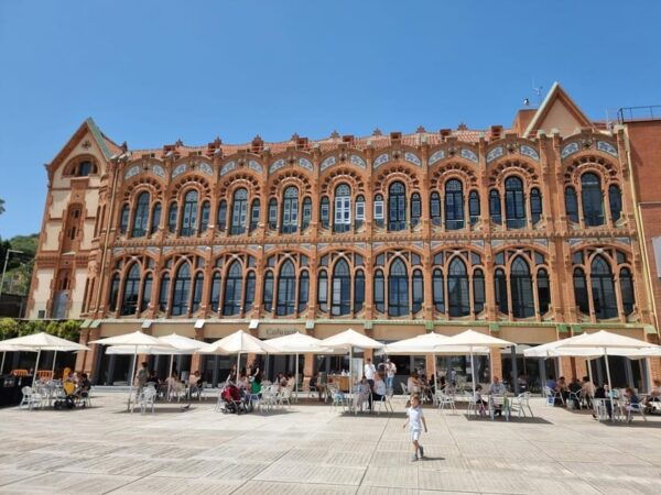 Barcelona : Discover Best Plans Recommended by Local People - Frequently Asked Questions