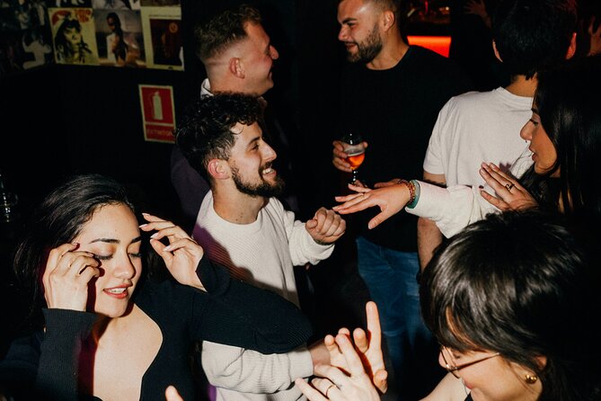 Barcelona Drunken History Walking Tour With 4 Drinks Included - Meeting and Pickup Details