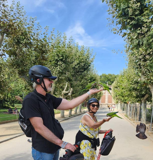 Barcelona: E-Scooter and Bike Tour - Tour Features