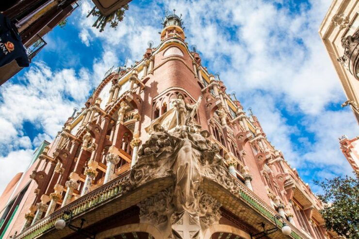 Barcelona El Born: Walking Tour With Audio Guide on App - Good To Know