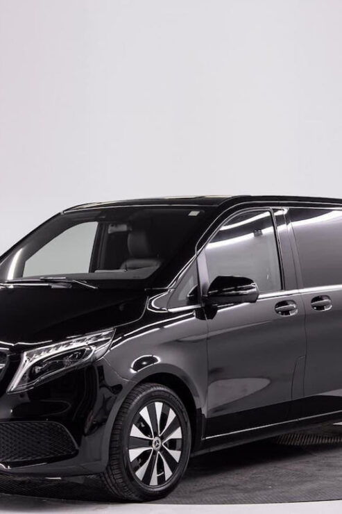 Barcelona: El Prat Airport (Bcn) Private Transfer MERCEDES VAN up to 7 Pax - Good To Know