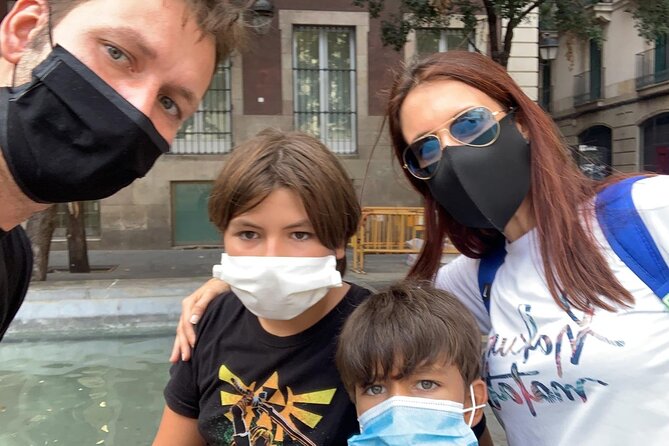 Barcelona Escape Game, Time Travel - Whats Included