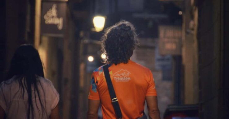 Barcelona: Evening Highlights Walk - Old Town & Gaudí Sights - Experience and Highlights