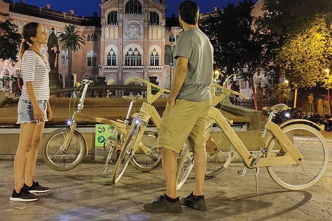 Barcelona Evening Private Bicycle Tour - Tour Highlights