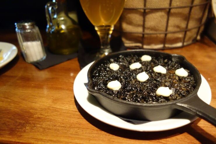 Barcelona: Evening Tapas Tour in the Gothic Quarter - Experience Highlights