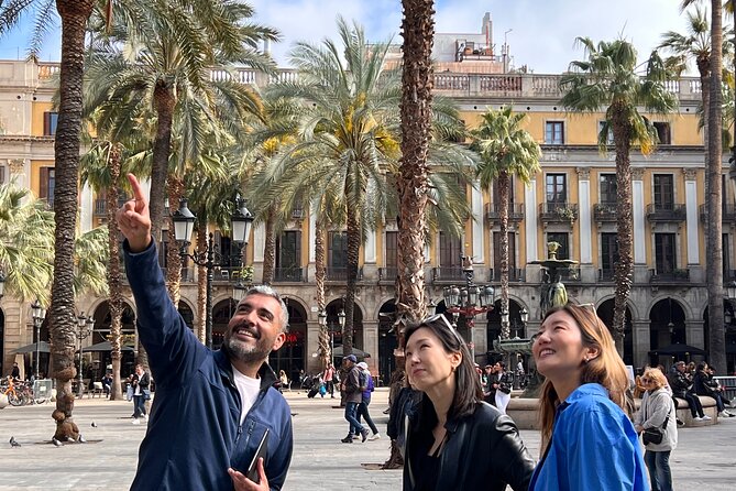 Barcelona Evening Tour, Flamenco Show & Tapas - Barcelona City Exploration