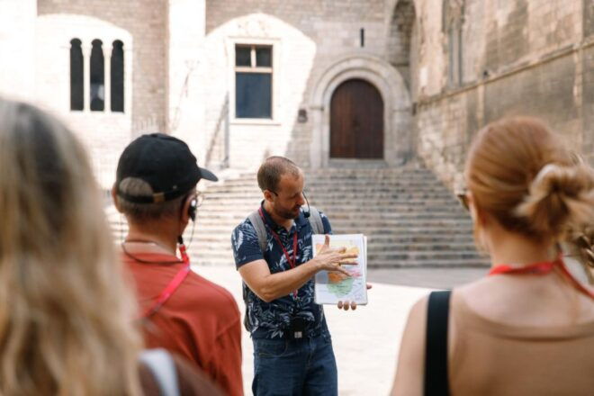 Barcelona: Exclusive Private Tour & Private Transportation - Tour Highlights