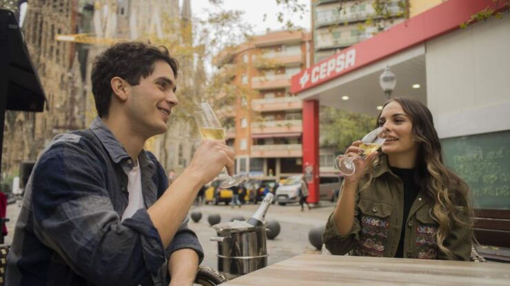 Barcelona: Exclusive Sagrada Familia Private Guided Tour - Experience Highlights