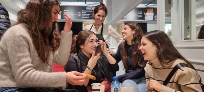 Barcelona: Experience the Best Churros With Hot Chocolate - Pricing and Booking Options