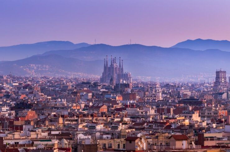 Barcelona: Express Walk With a Local in 90 Minutes - Activity Details