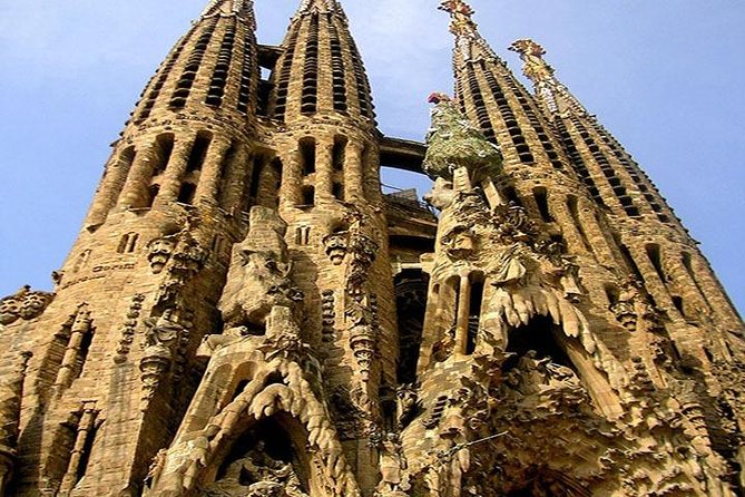 Barcelona Fast Track Guided Tour: Sagrada Familia Tour With Access - Directions