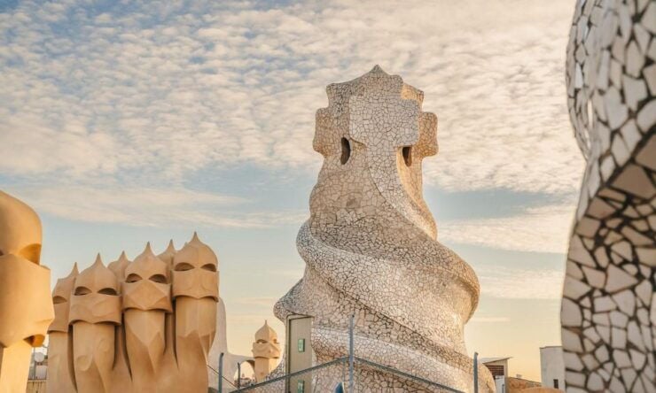 Barcelona: Fast Track La Pedrera Guided Tour - Experience Highlights