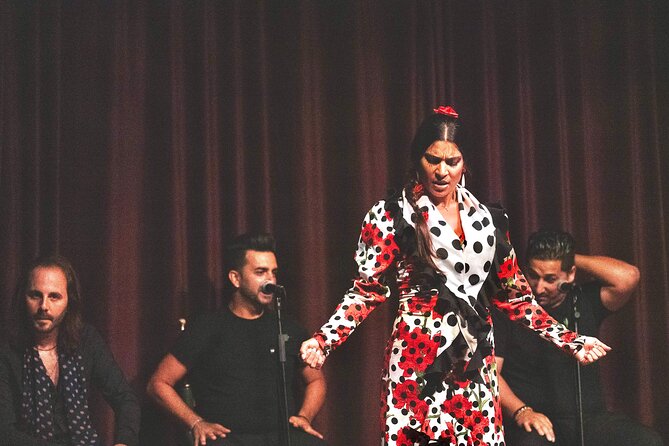 Barcelona Flamenco Show and El Born Art Walking Tour - El Born Art Walking Tour Highlights