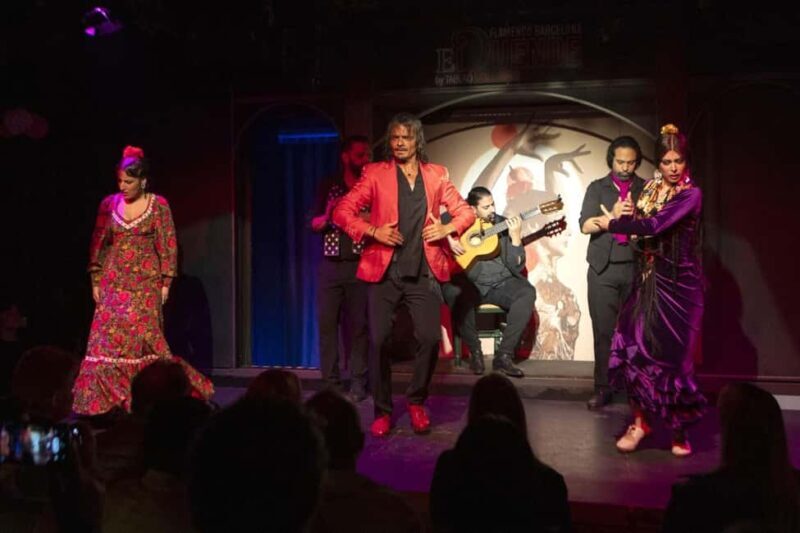 Barcelona: Flamenco Show with Drink at La Rambla - The Experience: A Blend of Tradition and Freshness