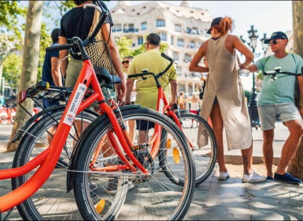Barcelona: Full-Day Bike Rental With Helmet and Lock - Bike Rental Process