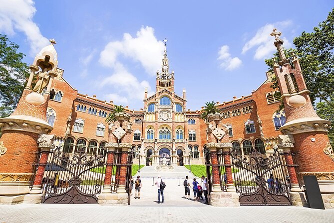 Barcelona Full Day: Sagrada Familia, Casa Vicens & La Pedrera - The Sum Up