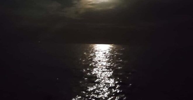 Barcelona: Full Moon Sailing Tour - Tour Details and Requirements