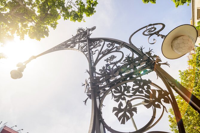 Barcelona Gaudi and Sagrada Familia Tour - Tour Itinerary