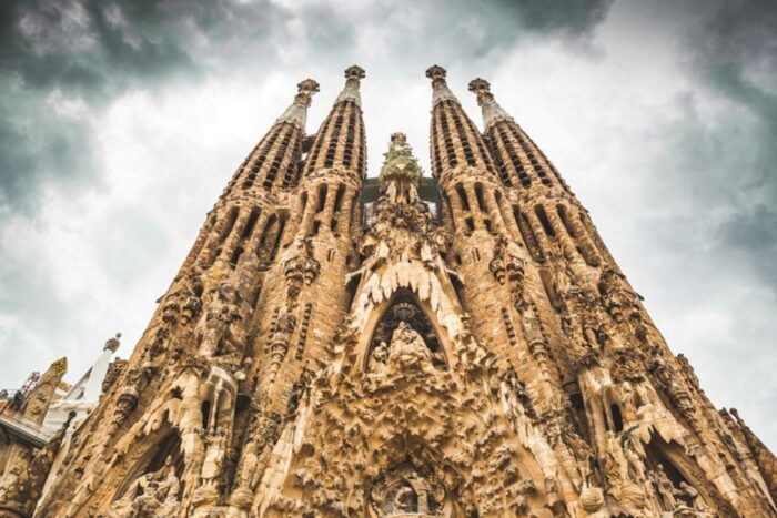 Barcelona: Gaudi Private City Tour With Sagrada Familia - The Magnificence of Sagrada Familia