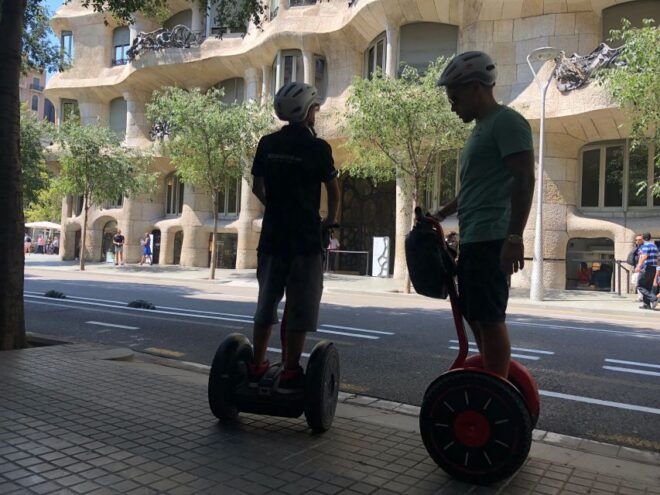 Barcelona: Gaudí Sightseeing Guided Segway Tour - Directions