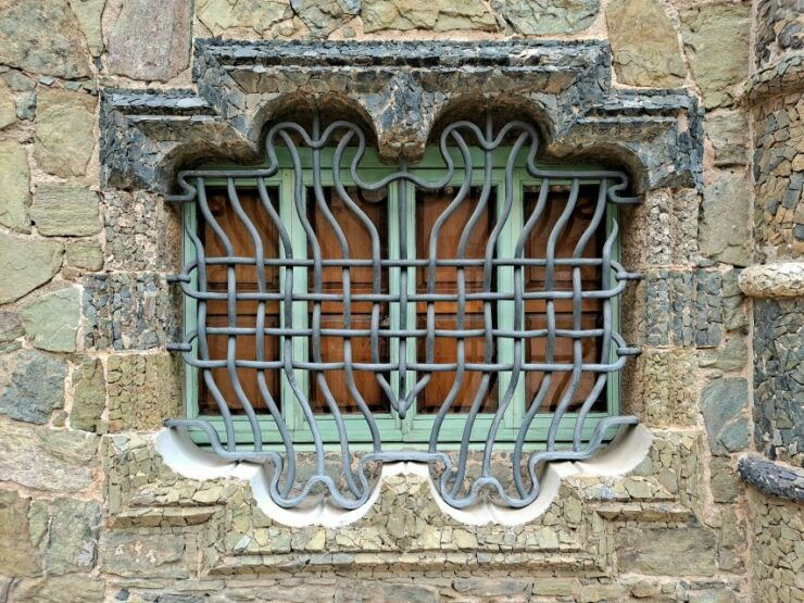 Barcelona: Gaudí's Bellesguard Tower - Booking and Experience Details