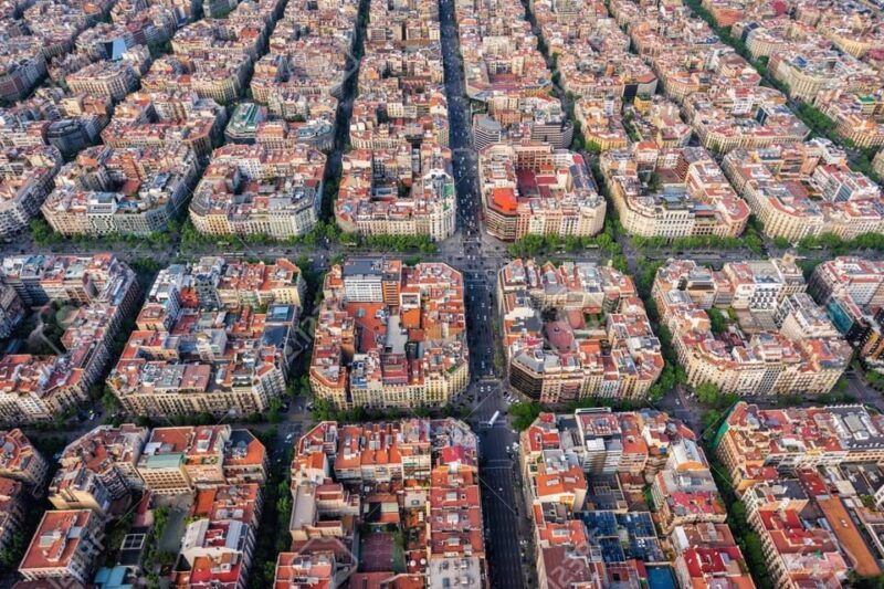 Barcelona: Gaudí's Masterpieces and Modernism Private Tour - Good To Know