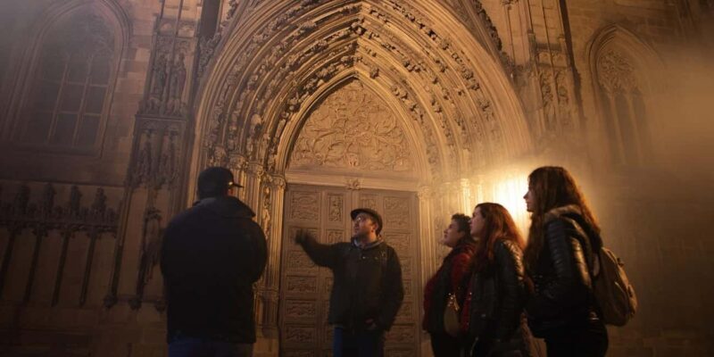 Barcelona: Ghosts of a Dark Past Walking Tour - What to Expect During the Tour