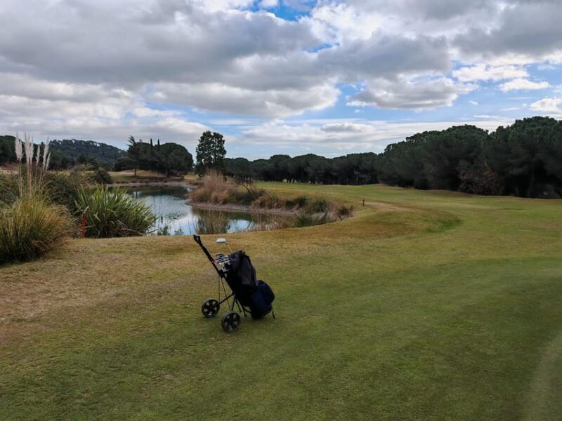 Barcelona Golfing: All-Inclusive Experience Pick-Up Drop-Off - Itinerary and Logistics