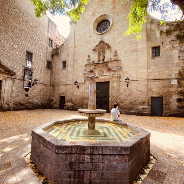 Barcelona: Gothic Quarter and Flamenco Show (Small Group) - Activity Description