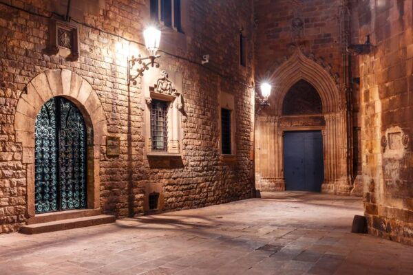 Barcelona: Gothic Quarter and Flamenco Show (Small Group) - Frequently Asked Questions