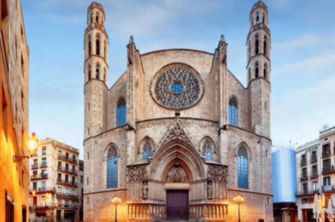 Barcelona: Gothic Quarter and Sagrada Familia Private Tour - Attractions and Highlights