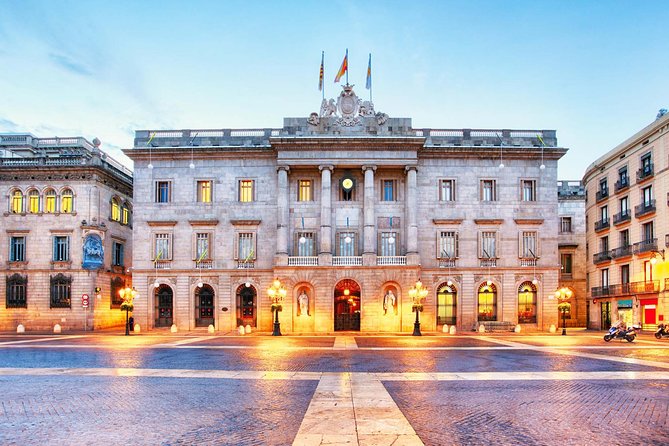 Barcelona Gothic Quarter. Interactive Virtual Tour With Expert Local Guide - Interactive Activities and Games