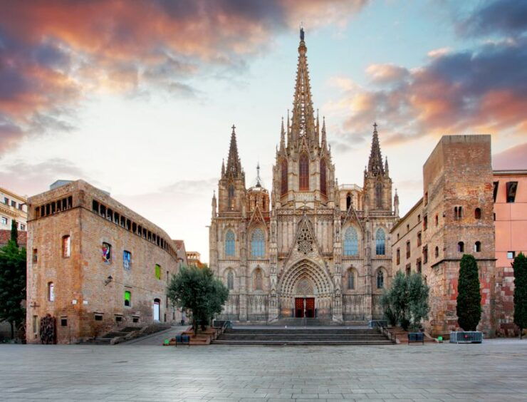 Barcelona: Gothic Quarter Private Guided Walking Tour - Tour Details