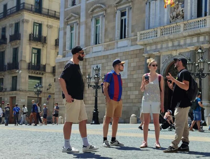 Barcelona Gothic Quarter: Roman Walls and Hidden Courtyards - What to Expect from This Tour