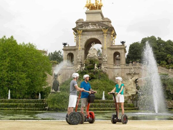 Barcelona: Gothic Quarter & Sagrada Familia Area Segway Tour - Discovering Gaudis Designs